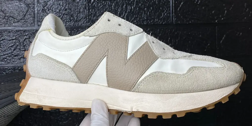 Sepatu bersih setelah cuci